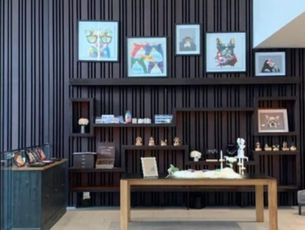 Brown Suites Hotel And Resort Jeju Exterior photo